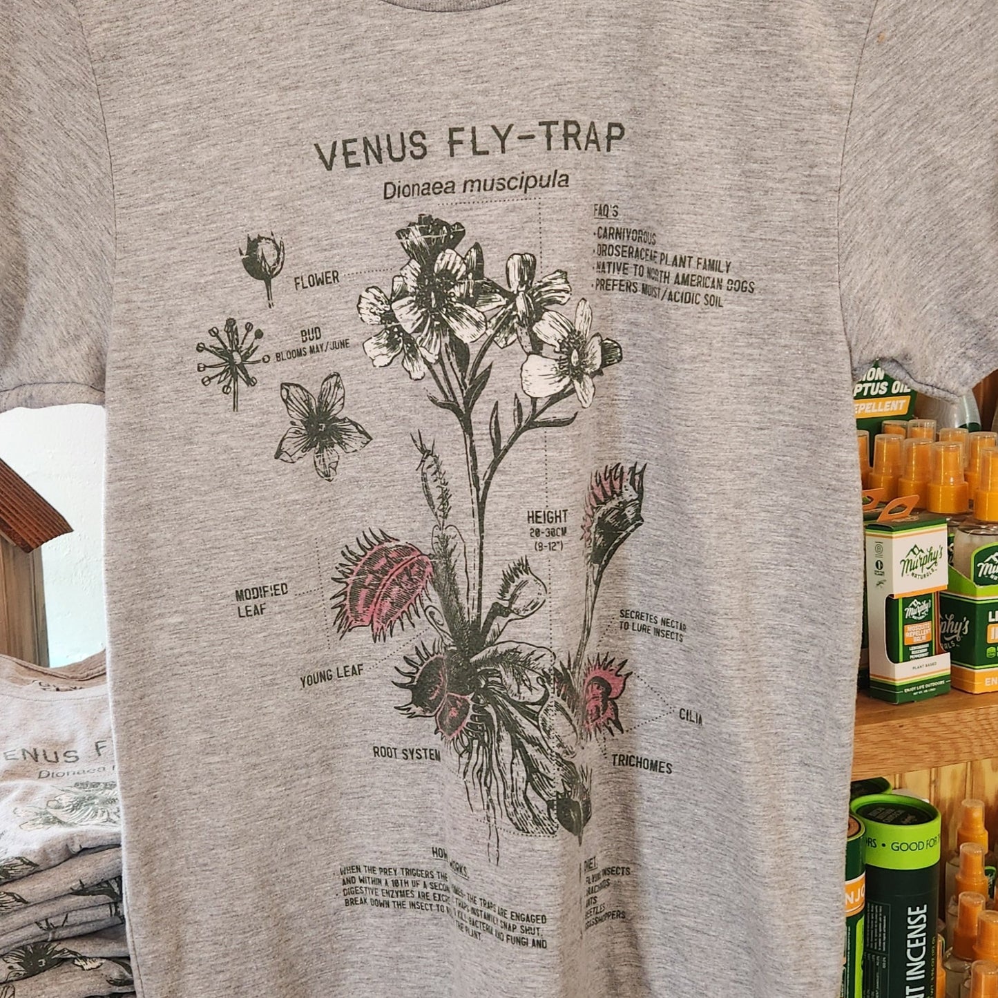 Botanical Groovy T-Shirt | Venus Fly Trap