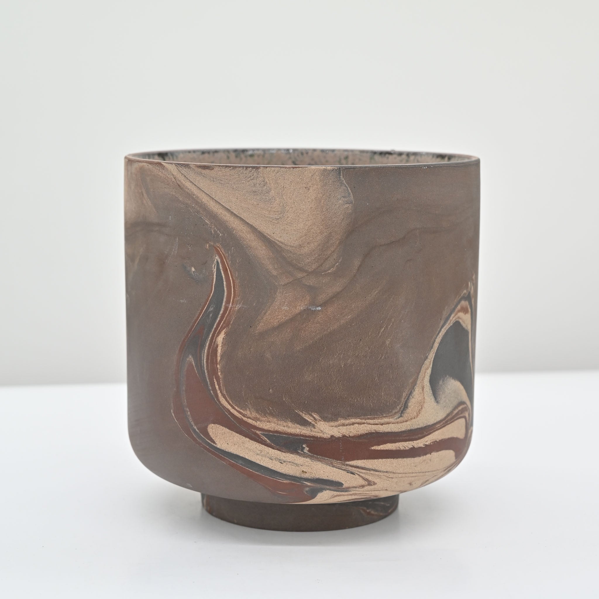 5.25" Brown Marble Planter